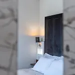 Pensión Antares Luxury