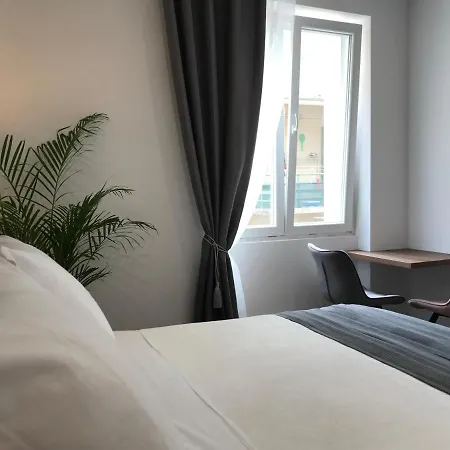게스트하우스 Antares Rooms Split 스플리트