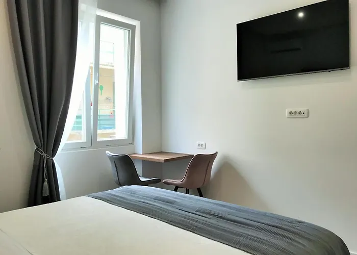 Antares Luxury Konukevi Split