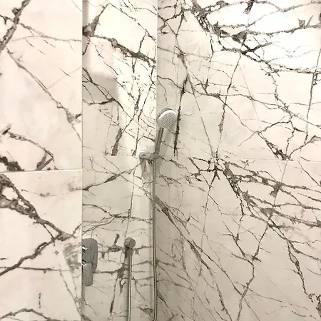 Pensión Antares Luxury