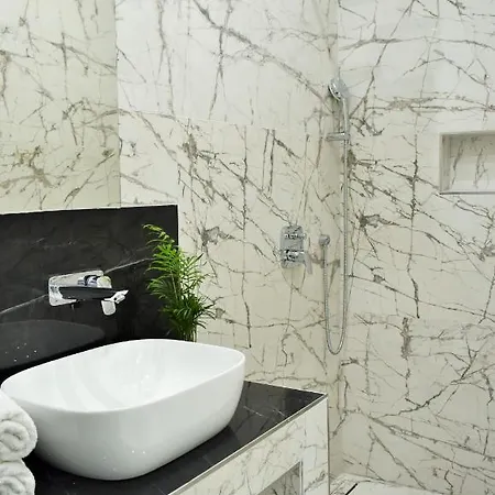 Antares Luxury Affittacamere