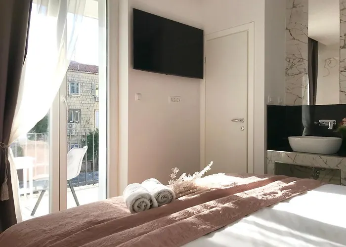 Antares Luxury ゲストハウス スプリト