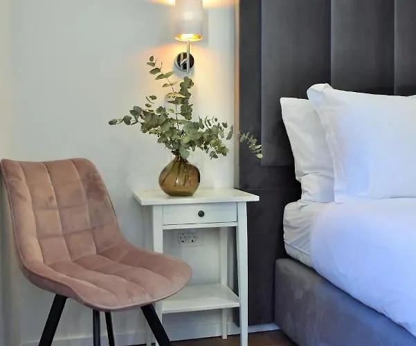 Antares Luxury スプリト