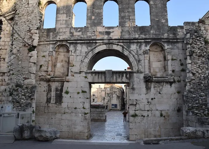 ゲストハウス Antares Luxury スプリト